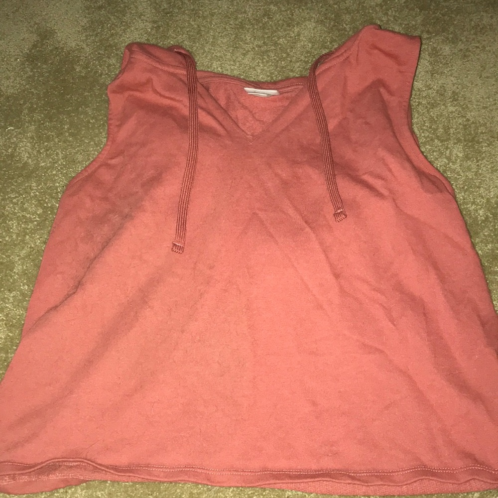 cropped sleeveless hoodie